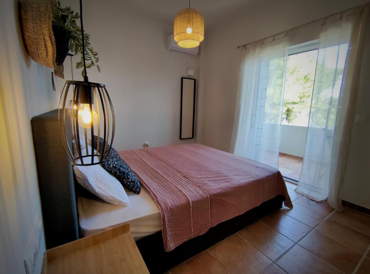 Coritos Apartments 2 Corfu Kondókali Kültér fotó